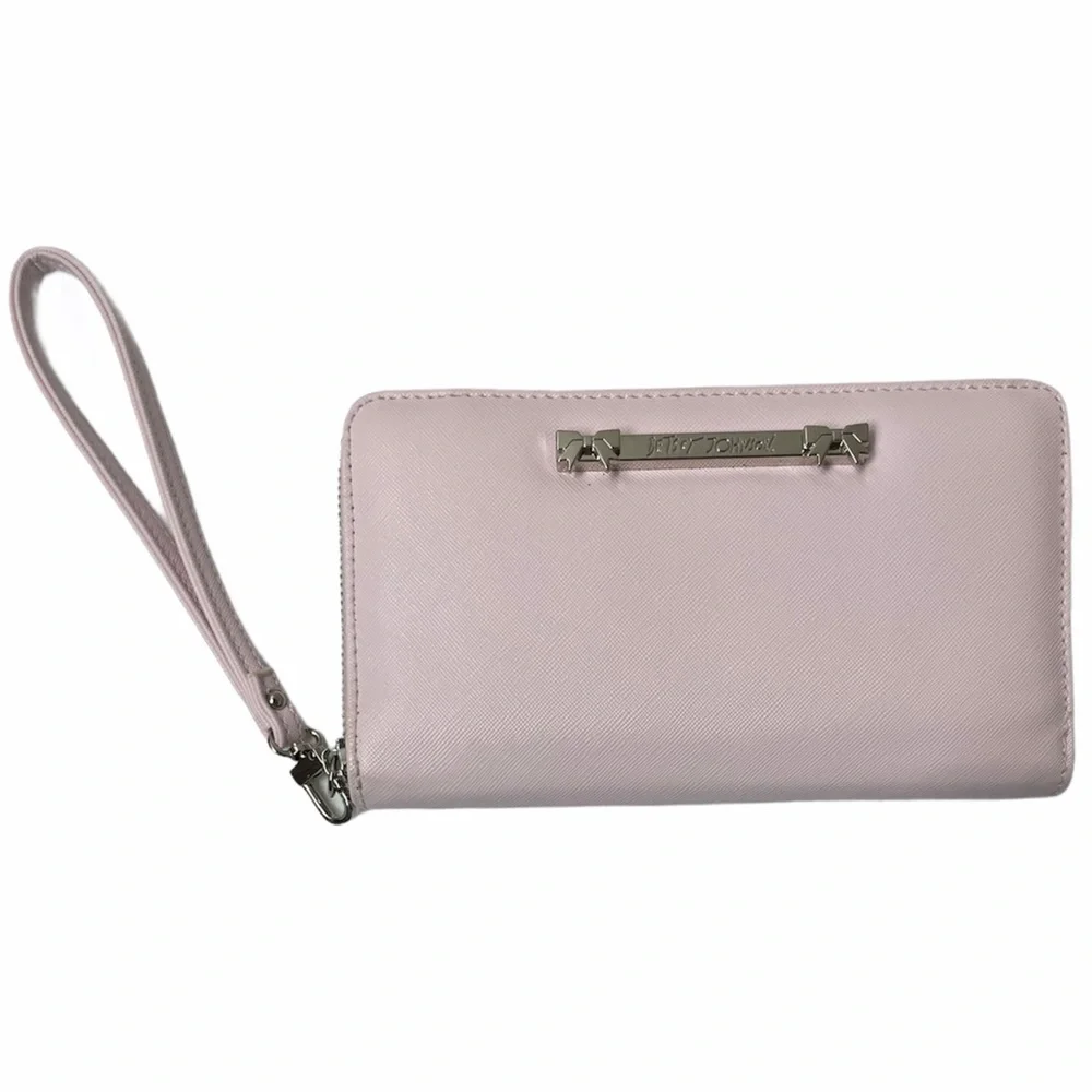 Betsy Johnson Bow Wallet Wristlet Delicate Pastel Pink Luxury Designer Purse